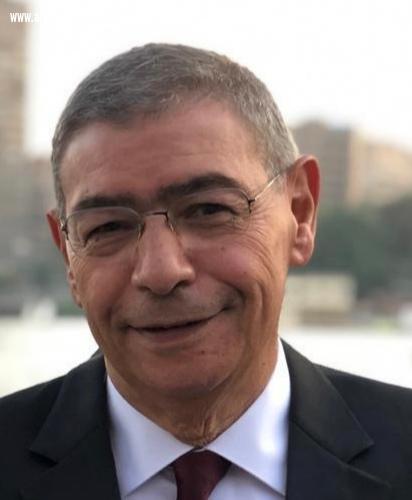 بالتعاون مع 