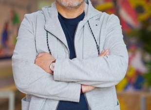 HMD تستعرض هواتف 