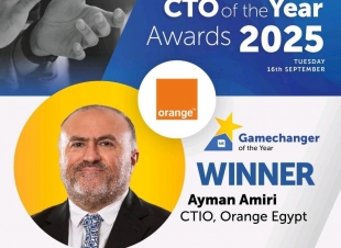  تكريم جديد لاورنچ مصر: الدكتور أيمن أميري يفوز بجائزة 